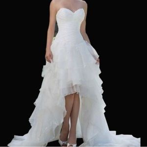 White High-Low Strapless Sweetheart Wedding Dress Gown with Peep toe heels.